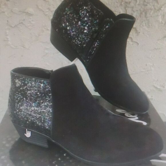 Black metallic booties  - Picture 2 of 5